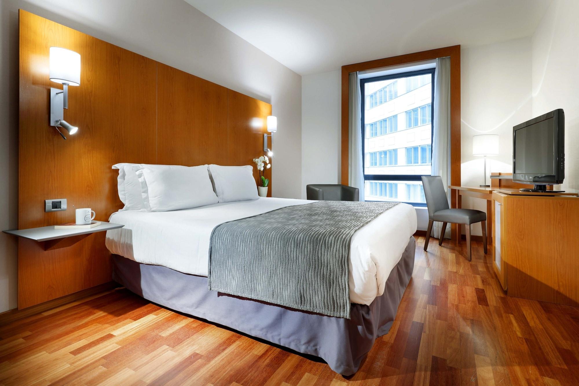 Hotel Eurostars Lisboa Parque Esterno foto