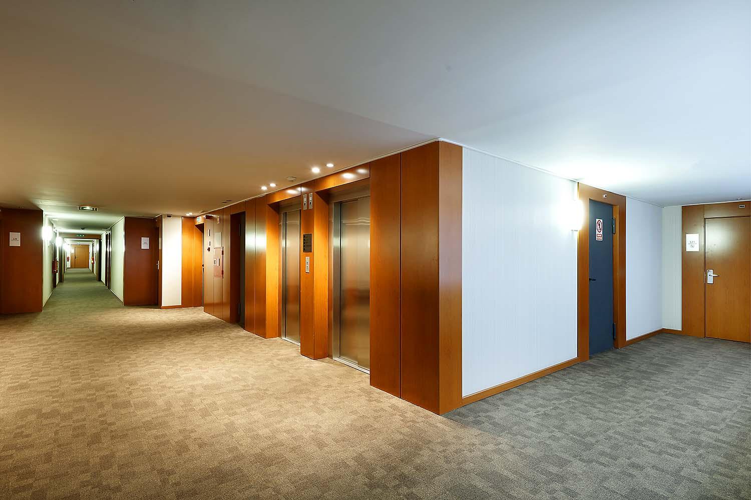 Hotel Eurostars Lisboa Parque Esterno foto